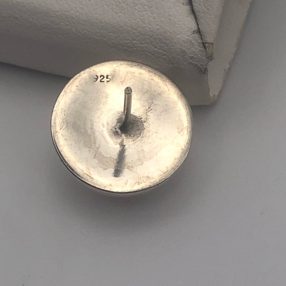 VTG Sterling Silver Hammered Design Dome Button Stud Earrings .6” - Picture 4 of 5